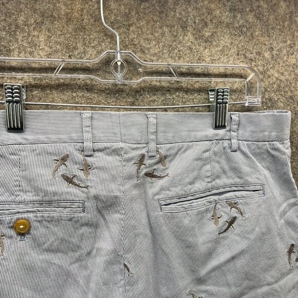 J McLaughlin Shorts Men 33 Blue Chino Flat Front Pinstripes Embroidered Dolphins - Picture 6 of 10